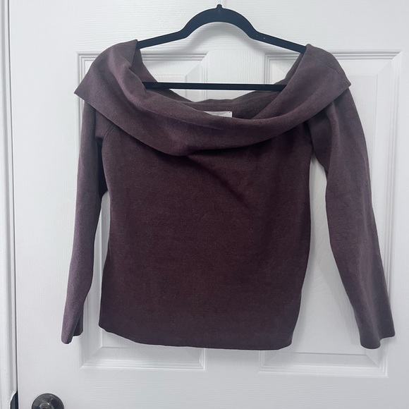 LOFT Ribbed Off The Shoulder Sweater - Picture 5 of 10